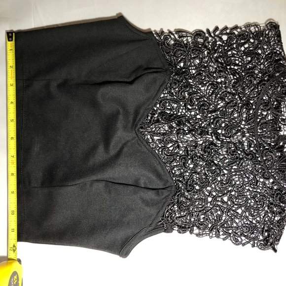 Tela Lace Crop Top - Picture 7 of 7